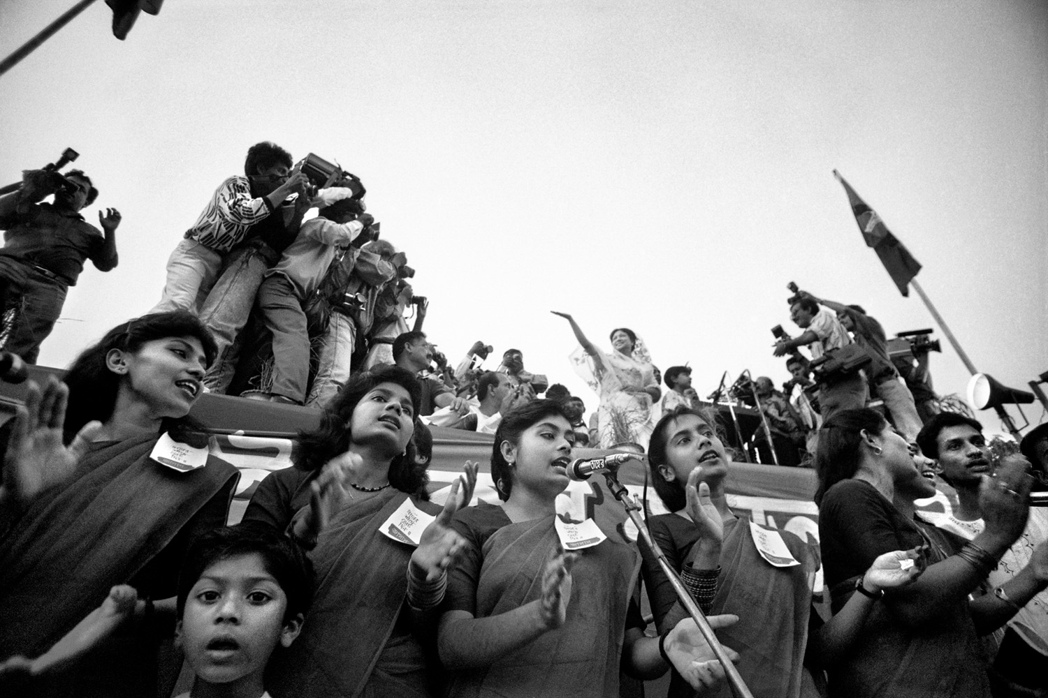 172779050927_Khaleda Zia at pre election rally 1991.jpg